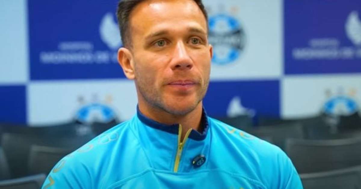 Grêmio contrata Arthur para reforçar equipe na próxima temporada