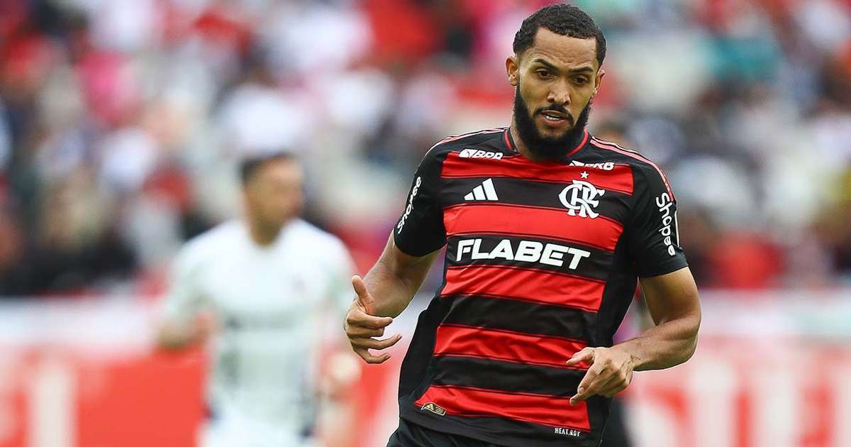 Flamengo mira novas vendas no ataque para reforçar o caixa