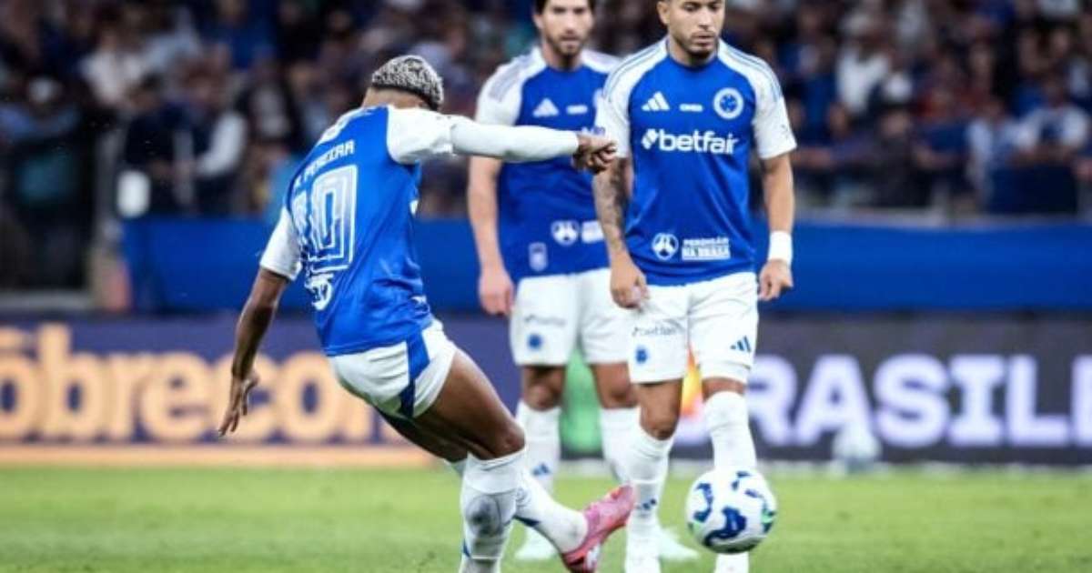 Gol de falta de Matheus Pereira garante vitória do Cruzeiro sobre o São Paulo
