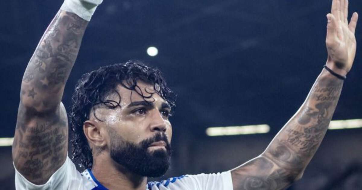 Gabigol revela situação no Cruzeiro e celebra aniversário no futebol brasileiro