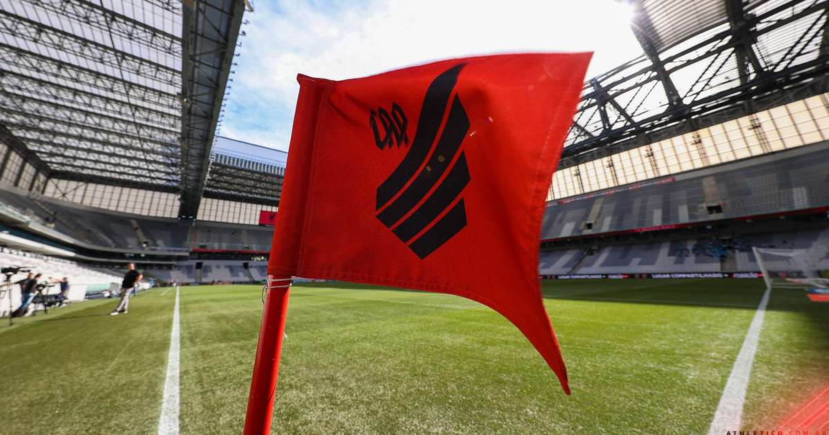 Athletico age após perda de promessa da base para o Cruzeiro