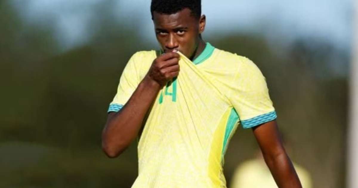 Cruzeiro renova contrato de promessa da base em meio a sondagens