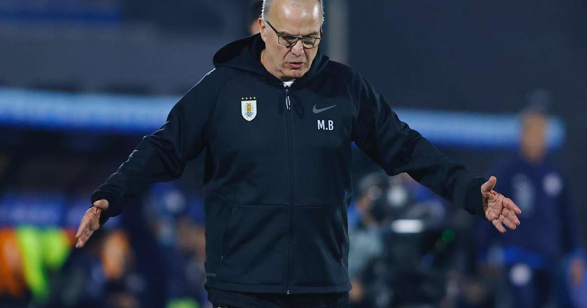 Bielsa exalta Arrascaeta e cita influência do Flamengo em vitória uruguaia
