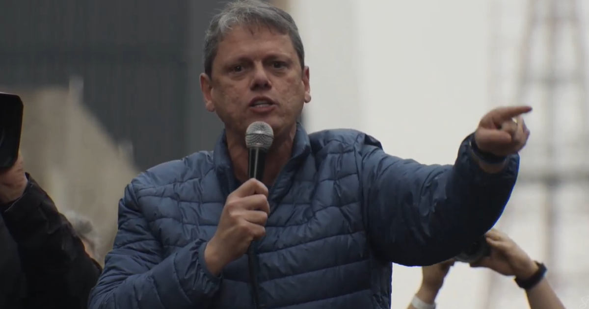 Anunciado como ‘amigo fiel’, Tarcísio diz que é ‘fundamental’ ter Bolsonaro na eleição em 2026