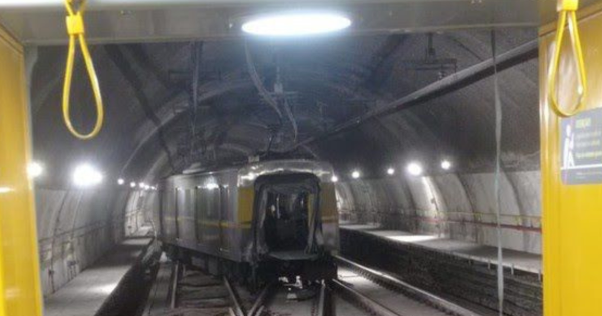 Tragédia: Trem com passageiros sai do trilho em metrô de SP