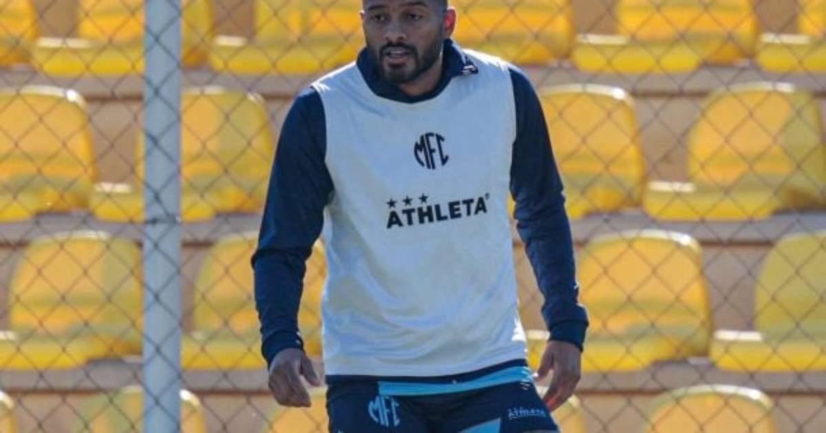 Reinaldo retorna à Arena e elogia ex-clube: Me sinto um pouco gremista