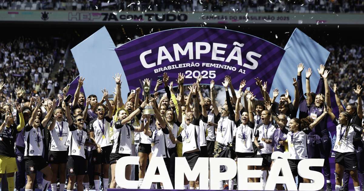 Corinthians conquista heptacampeonato brasileiro feminino ao vencer o Cruzeiro.