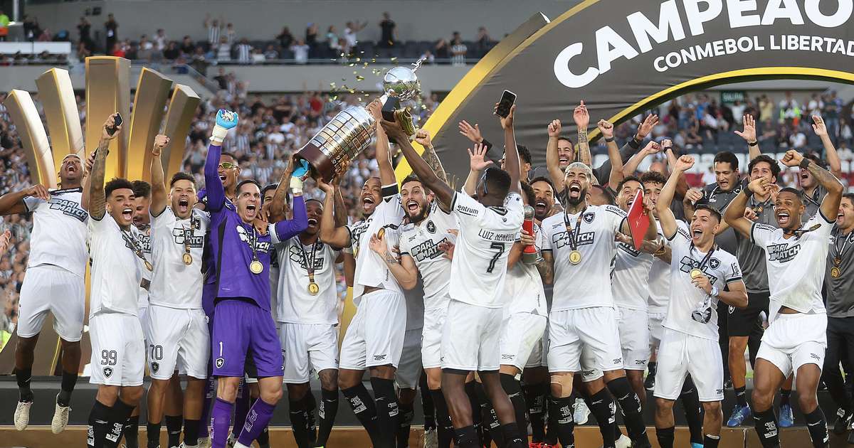 Botafogo faz história e é um dos indicados a prêmio inédito no Bola de Ouro