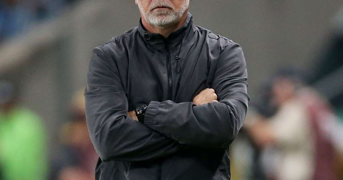 Ironia de Mano Menezes sobre arbitragem no clássico Gre-Nal agita futebol brasileiro