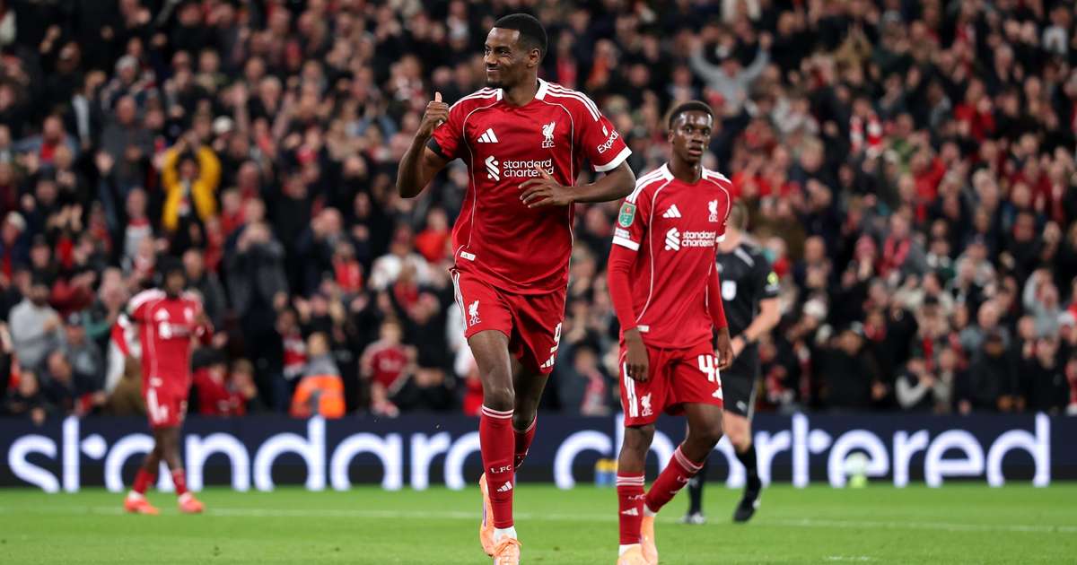 Chelsea e Liverpool se classificam no sufoco na Copa da Liga Inglesa ...
