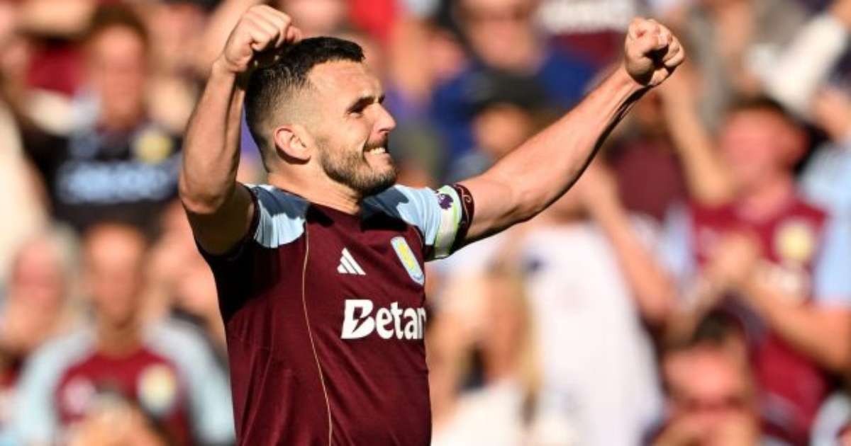 Aston Villa vence a primeira no Inglês e sai da zona de rebaixamento
