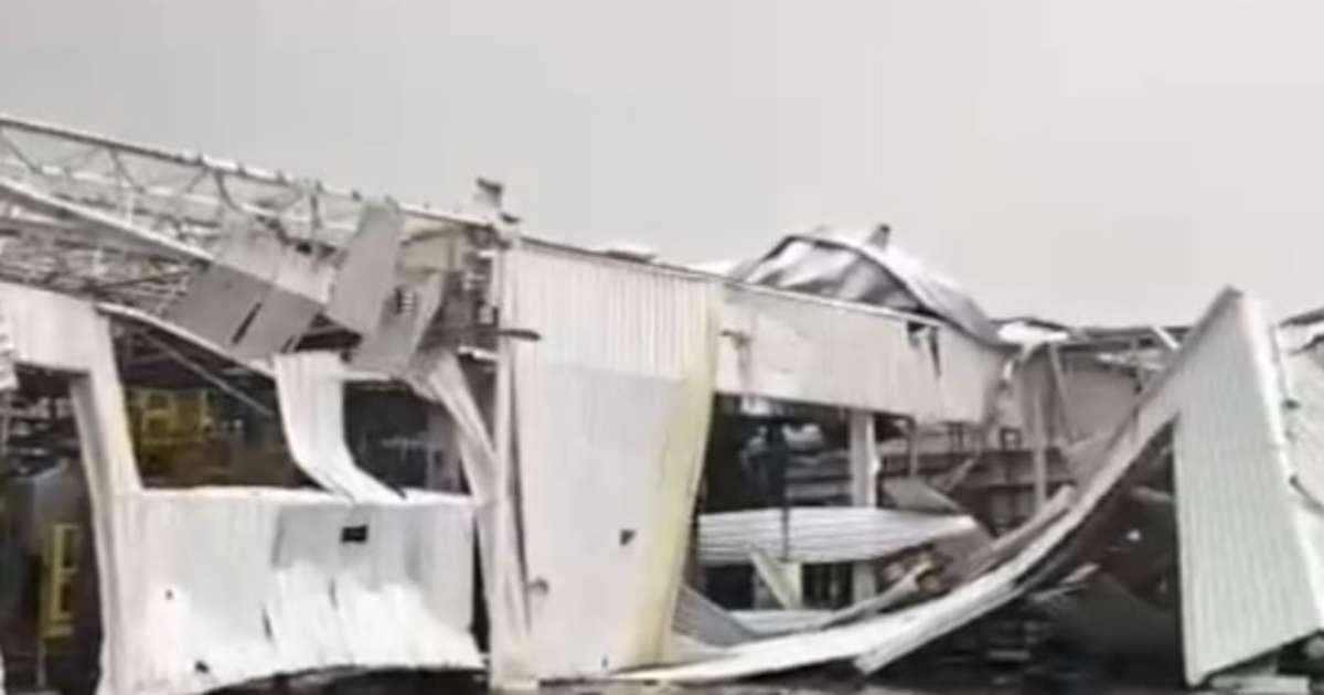 Trabalhadores da Toyota aprovam layoff após temporal destruir fábrica no interior de SP