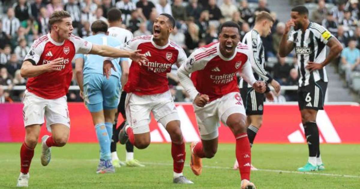 Arsenal vira no fim no gol brasileiro e vence o Newcastle na Premier League