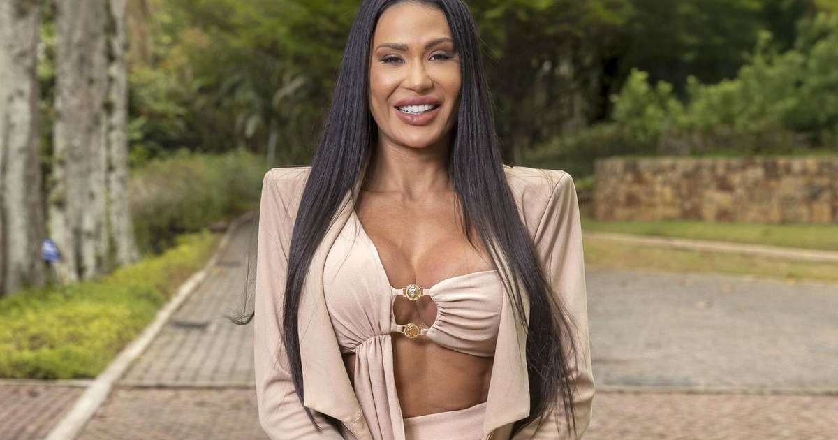 'Frustrada': Gracyanne Barbosa surge no hospital após romper tendão no 'Dança dos Famosos' e mostra lesão no joelho. Foto