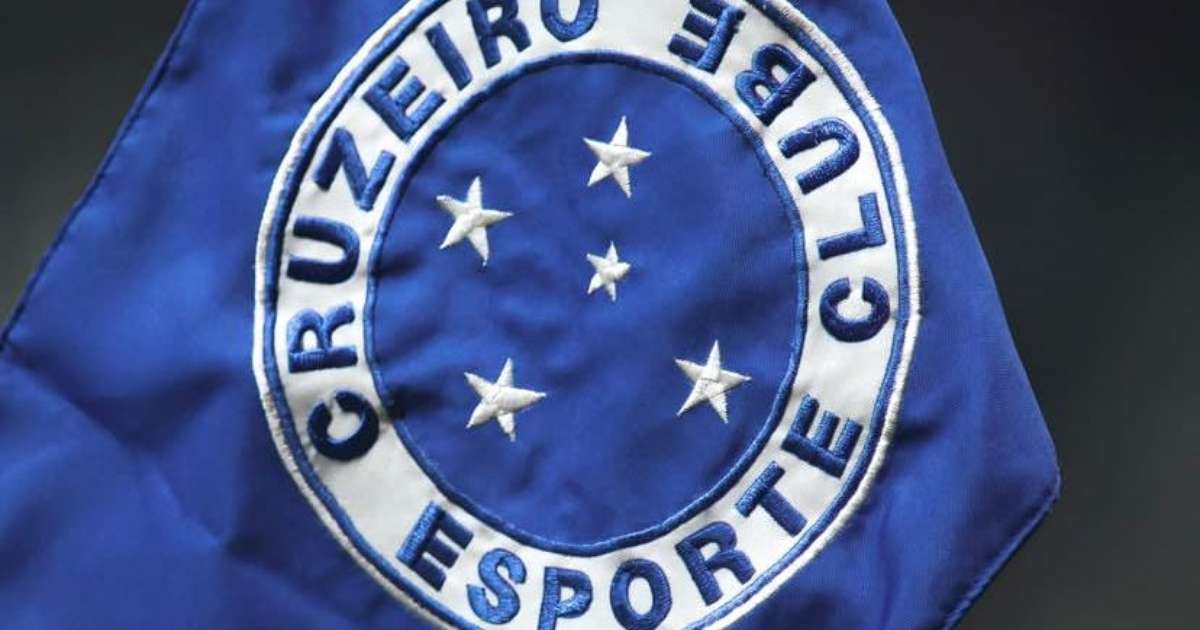 Cruzeiro desiste de competição devido a dificuldades financeiras