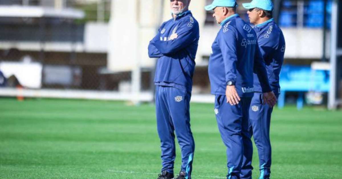 Grêmio se reorganiza para enfrentar Santos com desfalques e retornos importantes