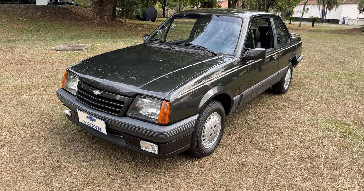 Chevrolet Vintage revive Opala, Omega e Monza com estado de zero km