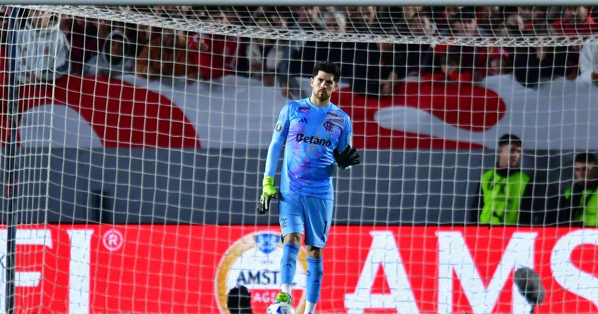 Flamengo: Jogador estrangeiro dá passo decisivo para se tornar brasileiro e fortalecer o Mengão