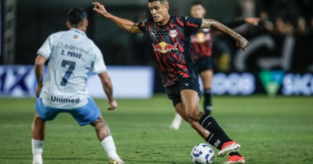 Grêmio é derrotado pelo Bragantino em jogo com polêmica arbitragem e gol decisivo.