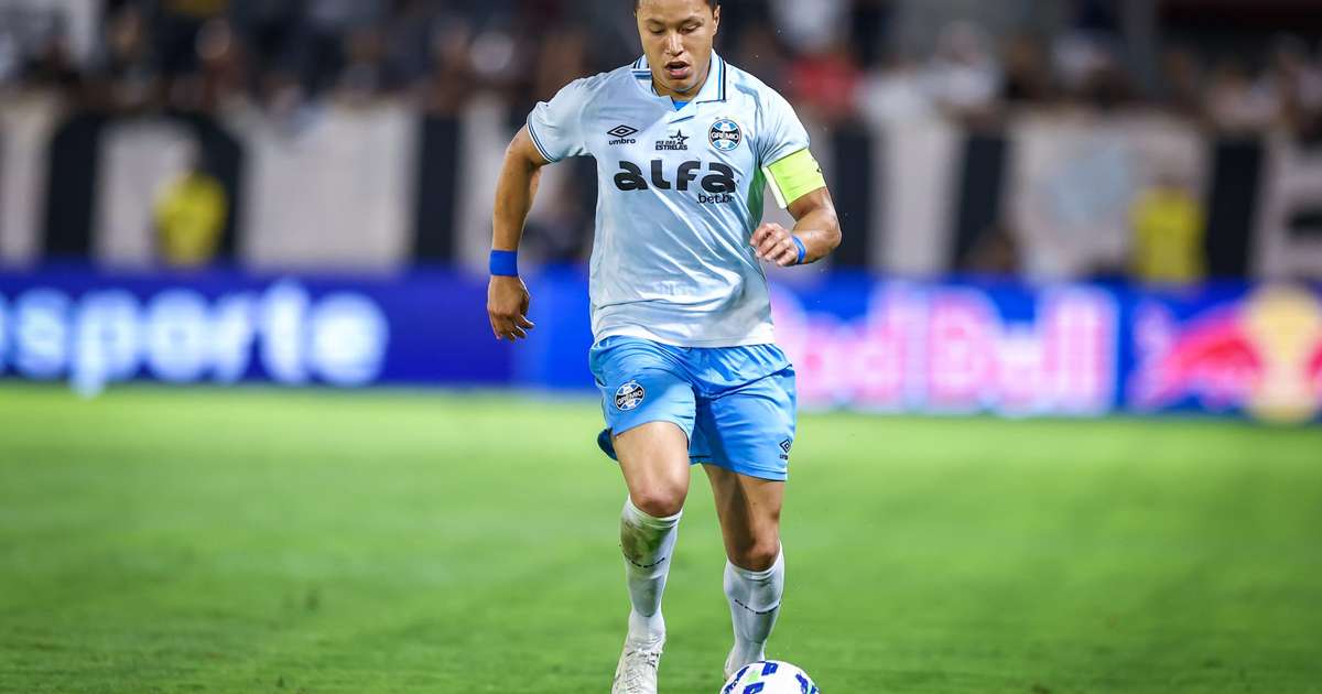 Marlon critica arbitragem após pênalti polêmico e acusa CBF de favorecer adversário.