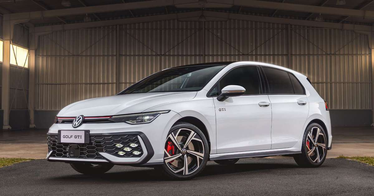 VW Golf pode ganhar novas versões no Brasil com produção no México