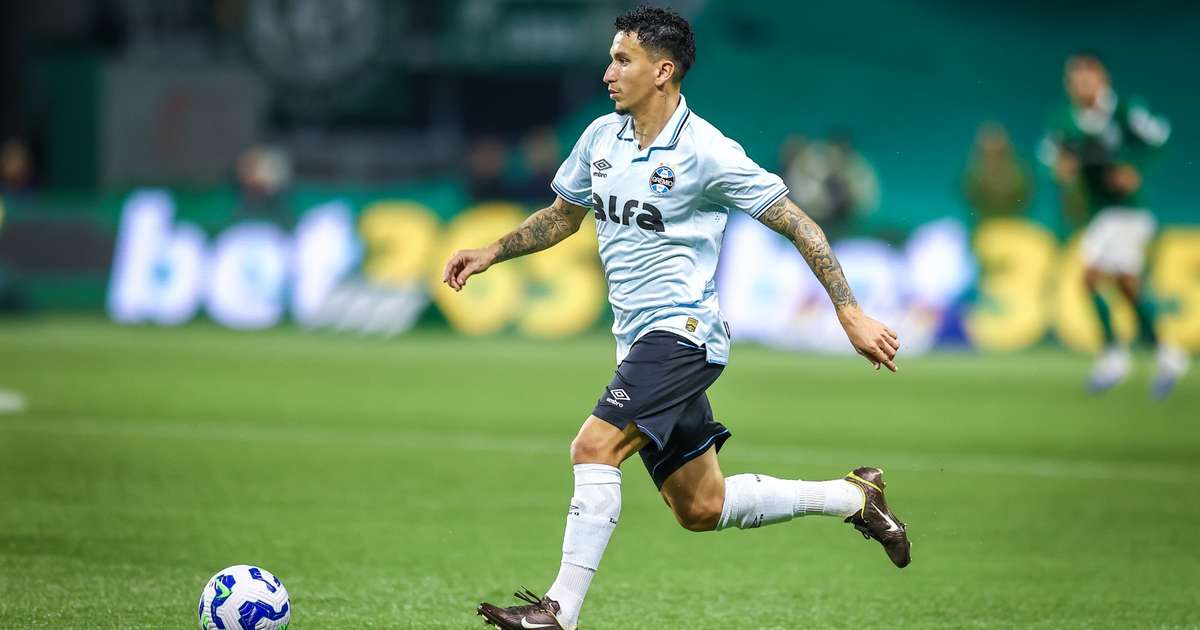 Dodi alcança marca expressiva e exalta Grêmio: Muito feliz e orgulhoso