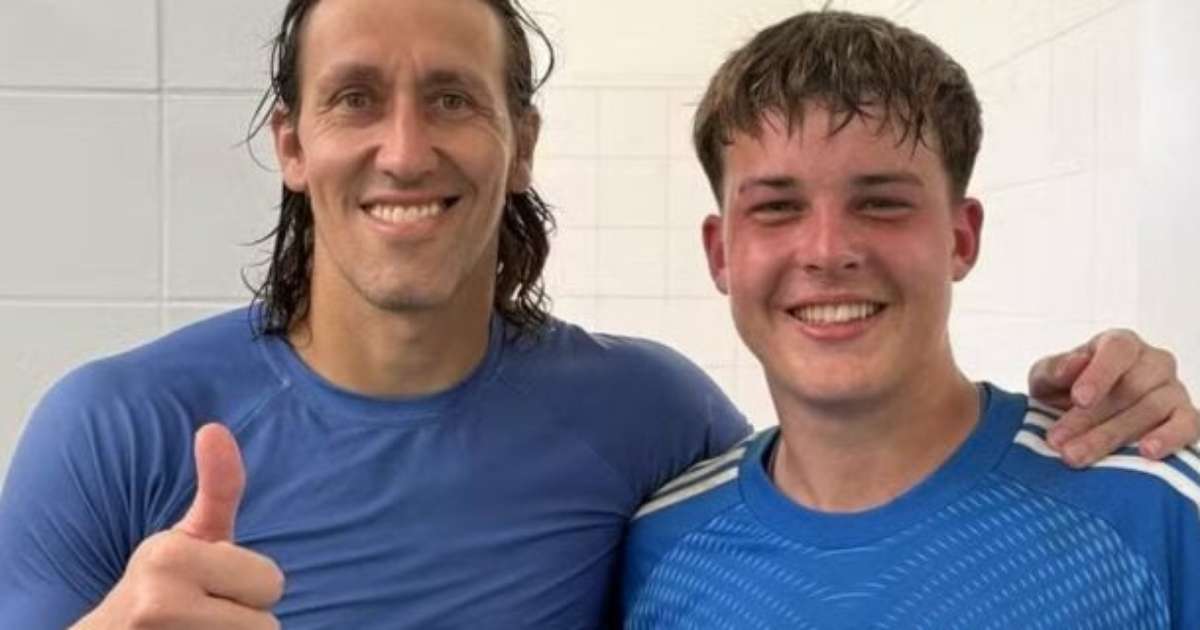 Cruzeiro protege goleiro com multa milionária e reforça time para competições.