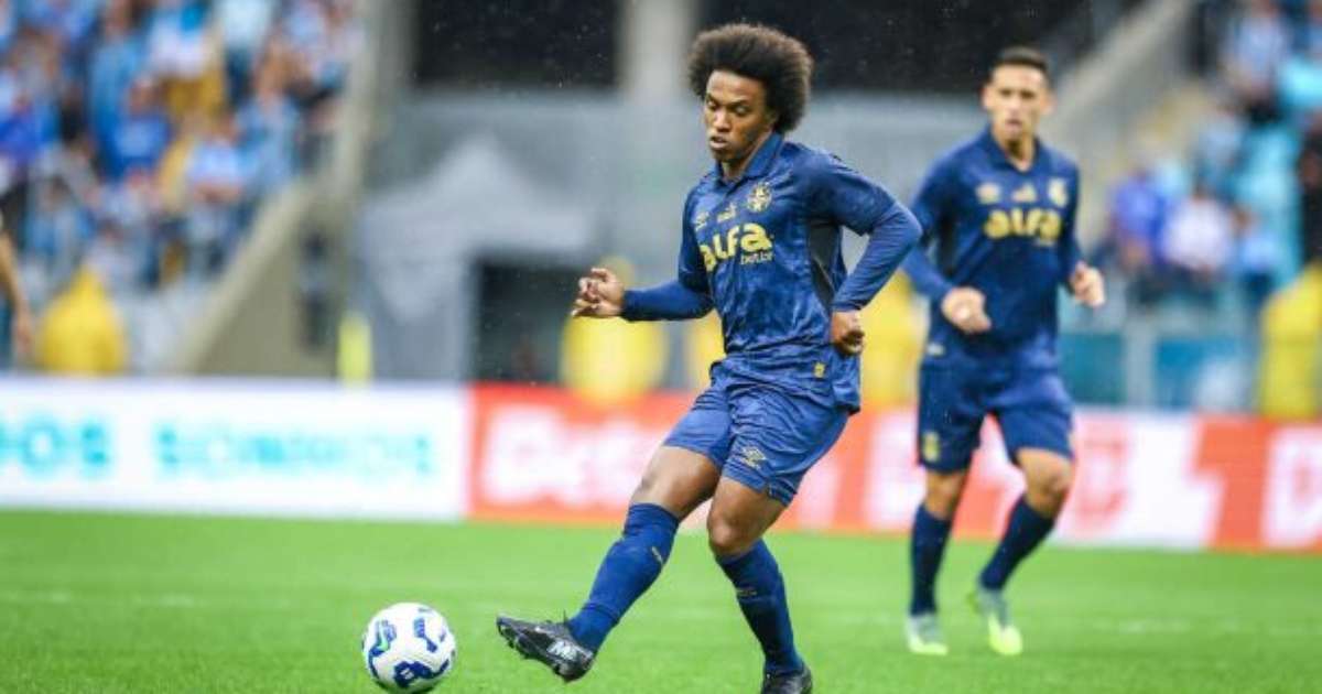 Willian avança em recuperação e se aproxima de retorno no Grêmio