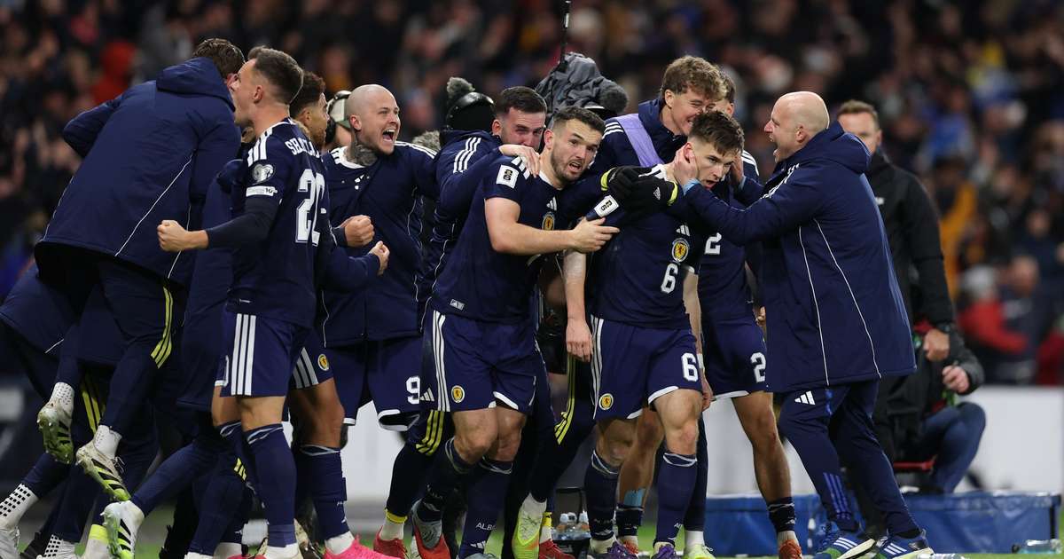 Com golaços, Escócia vence a Dinamarca e volta à Copa do Mundo depois de 28 anos