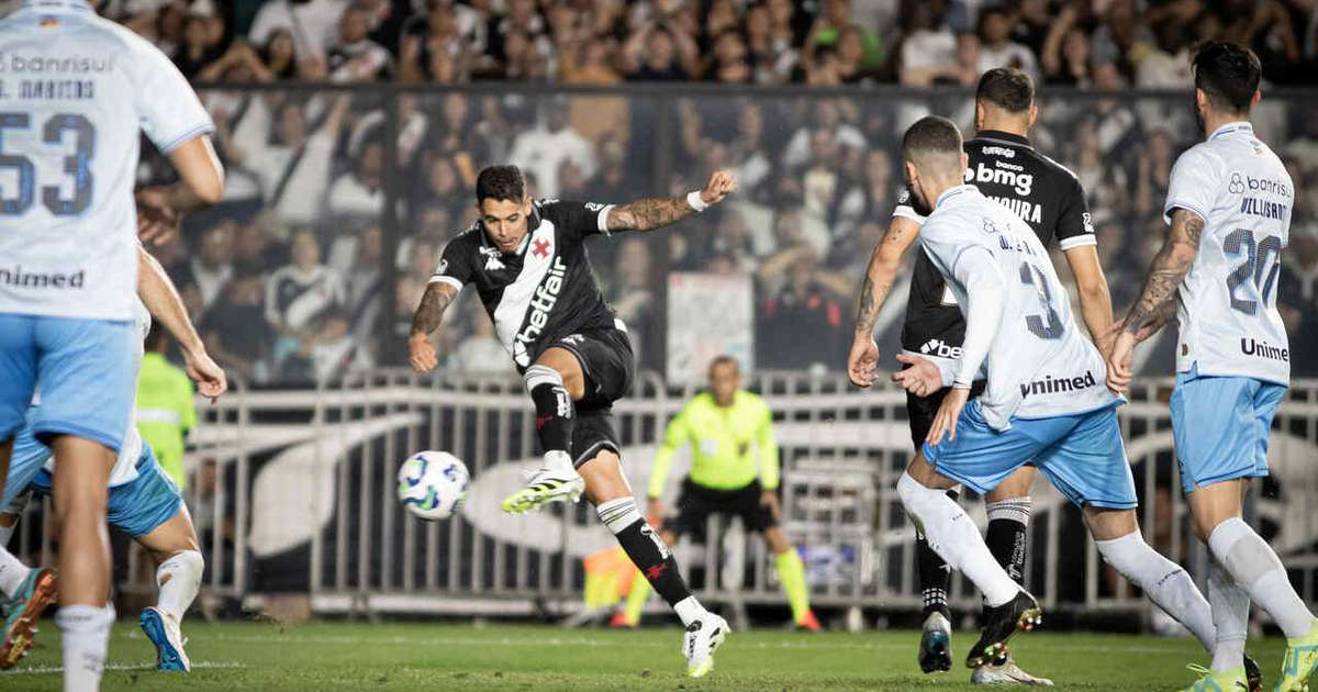 Vasco enfrenta o Grêmio pela busca do primeiro ponto na Arena
