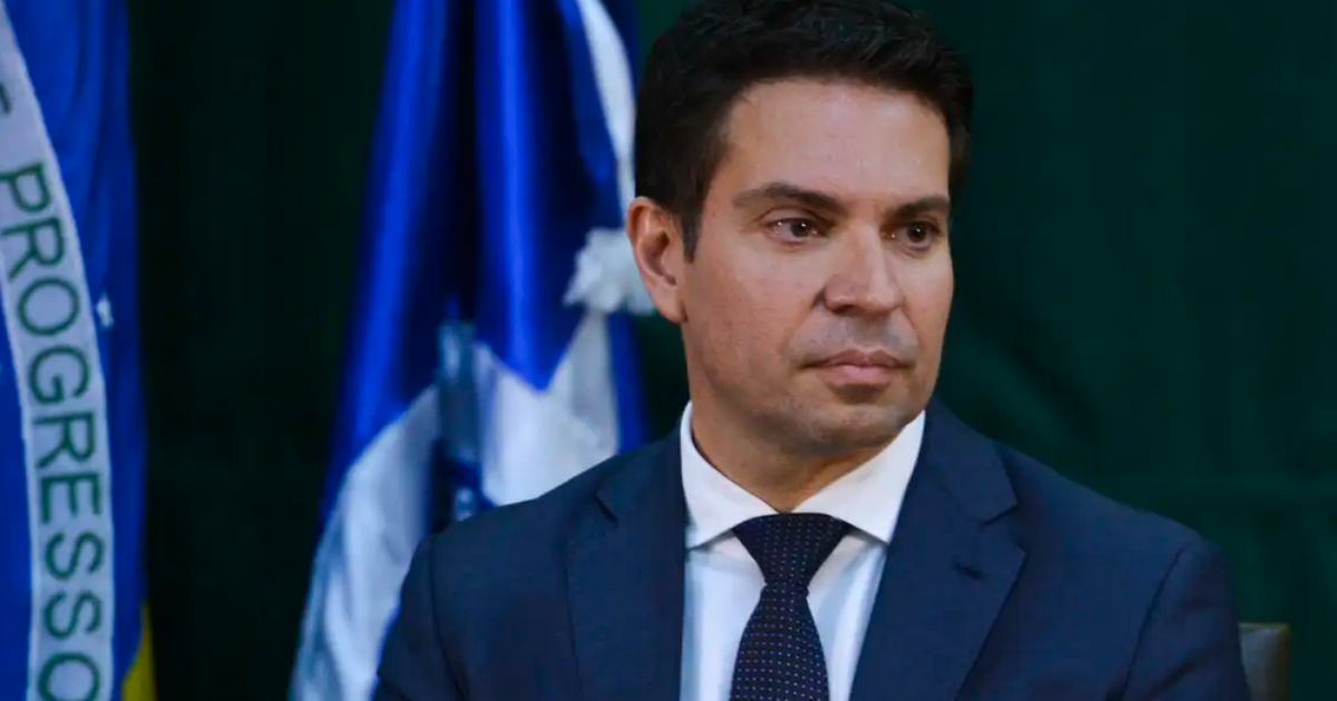 Ramagem foi preso após ser abordado pelo ICE enquanto andava pela rua, em Orlando