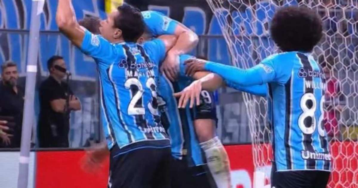 Grêmio surpreende e conquista vitória importante sobre o Palmeiras no Brasileirão.