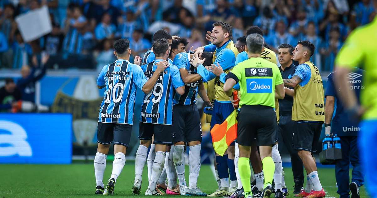 Grêmio encaminha saídas para a temporada de 2026 no futebol brasileiro.
