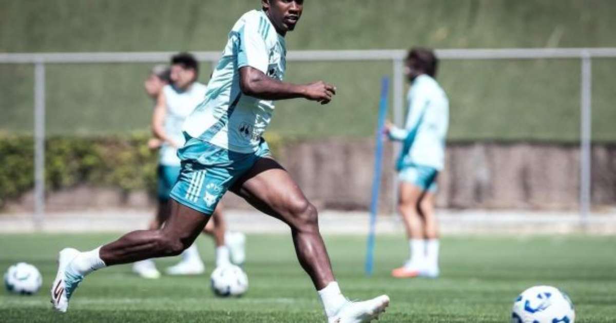 Leonardo Jardim planeja reabilitação de Sinisterra no Cruzeiro