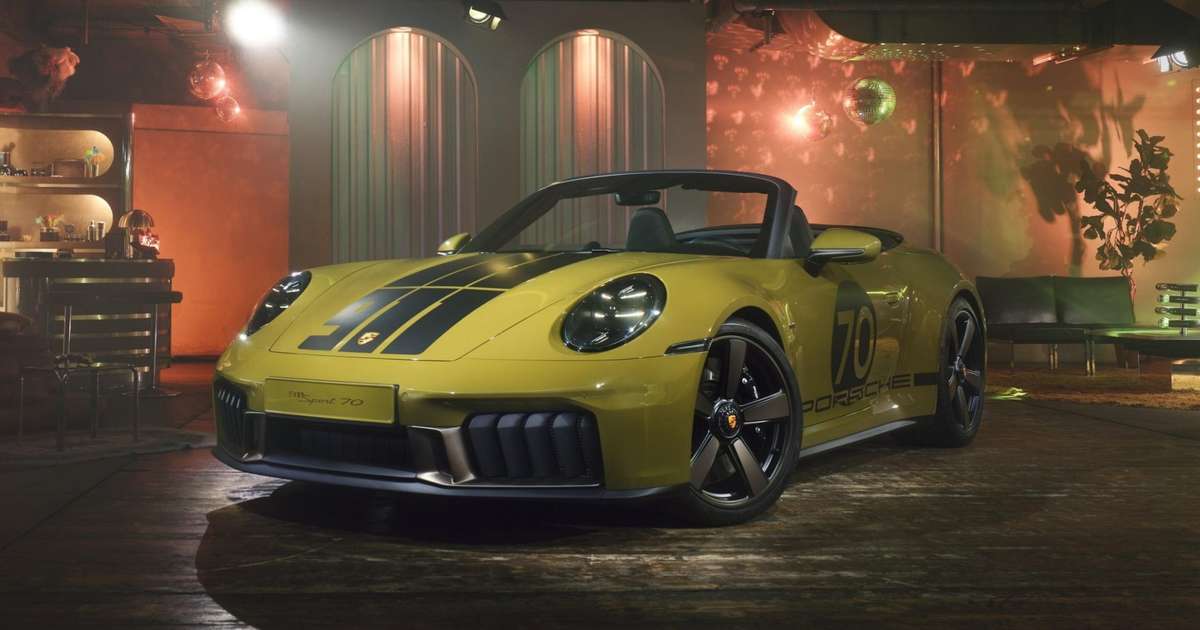 Porsche 911 ganha versão especial inspirada nos anos 70 no Brasil