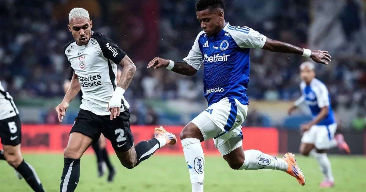 Cruzeiro solicita à CBF revisão de gol de Memphis e cartão de Romero.