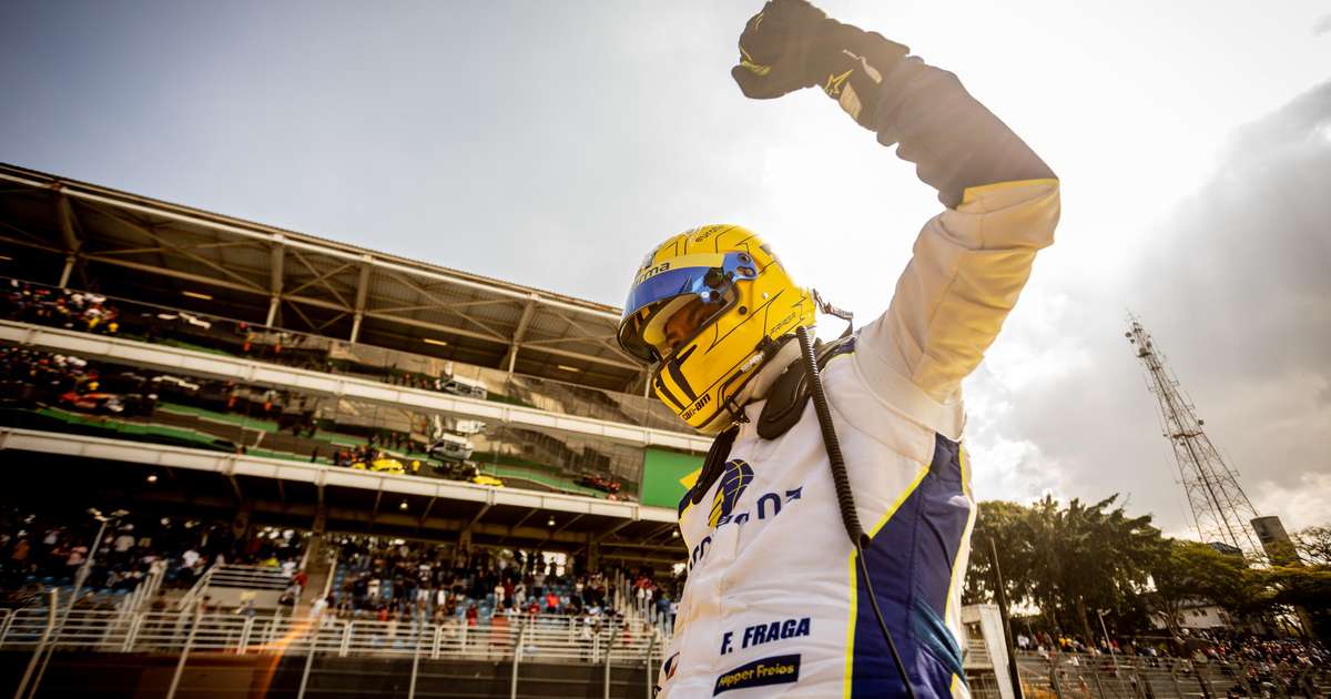 Felipe Fraga conquista bicampeonato antecipado em corrida polêmica da Stock Car