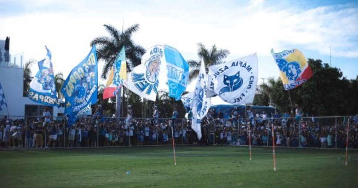 Torcida do Cruzeiro é exaltada antes da semifinal da Copa do Brasil