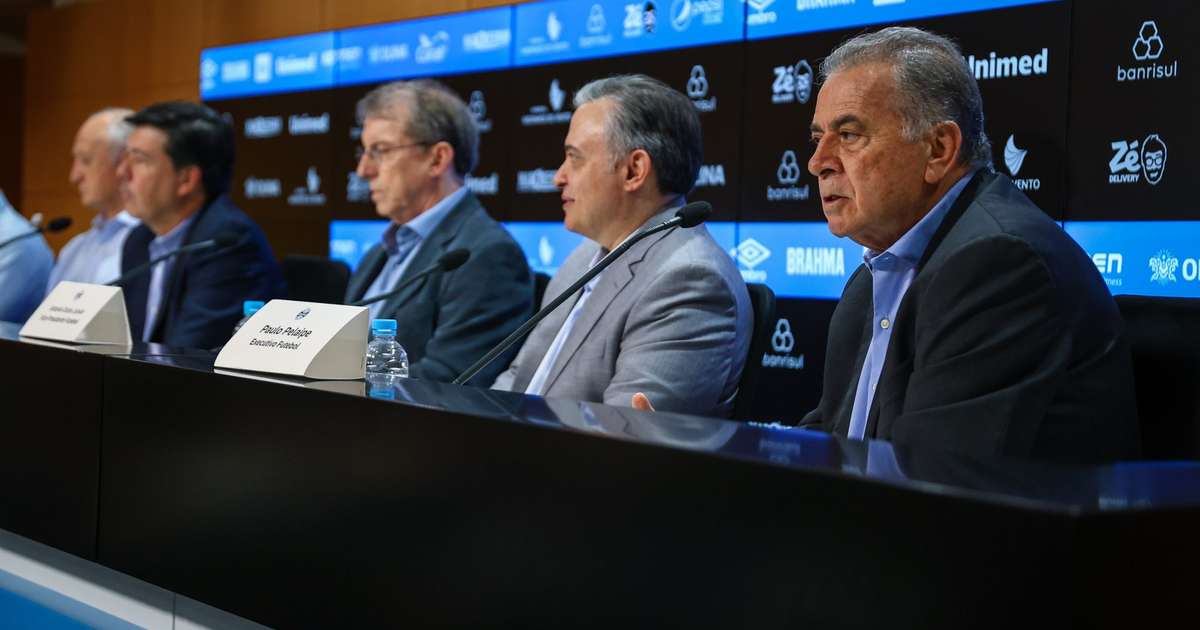 Grêmio demite treinador de goleiros em reestruturação da comissão técnica.