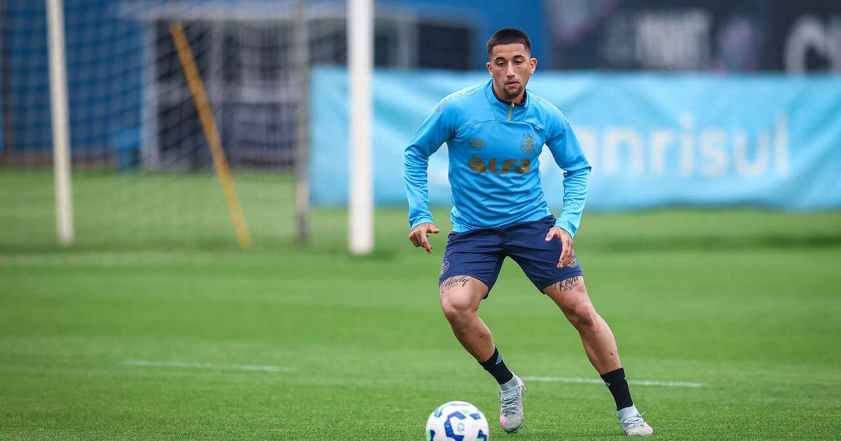 Castro define bases do planejamento para 2026 no Grêmio com estilo profissional