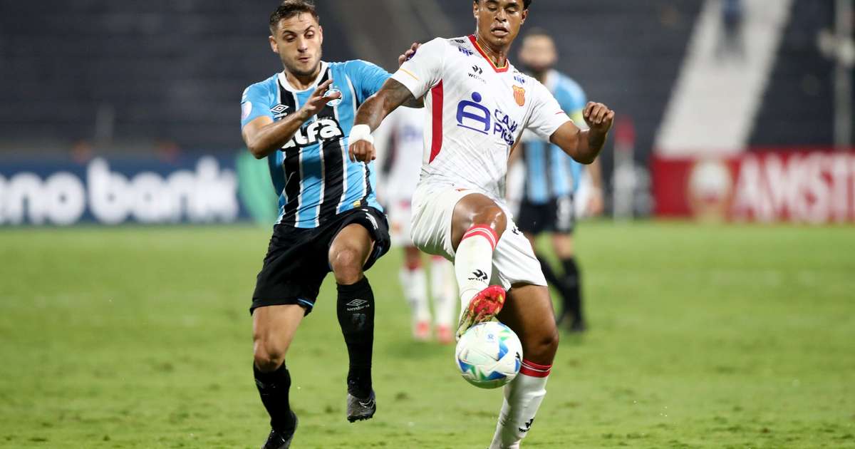 Volante do Grêmio acerta transferência para outro clube do Brasileirão