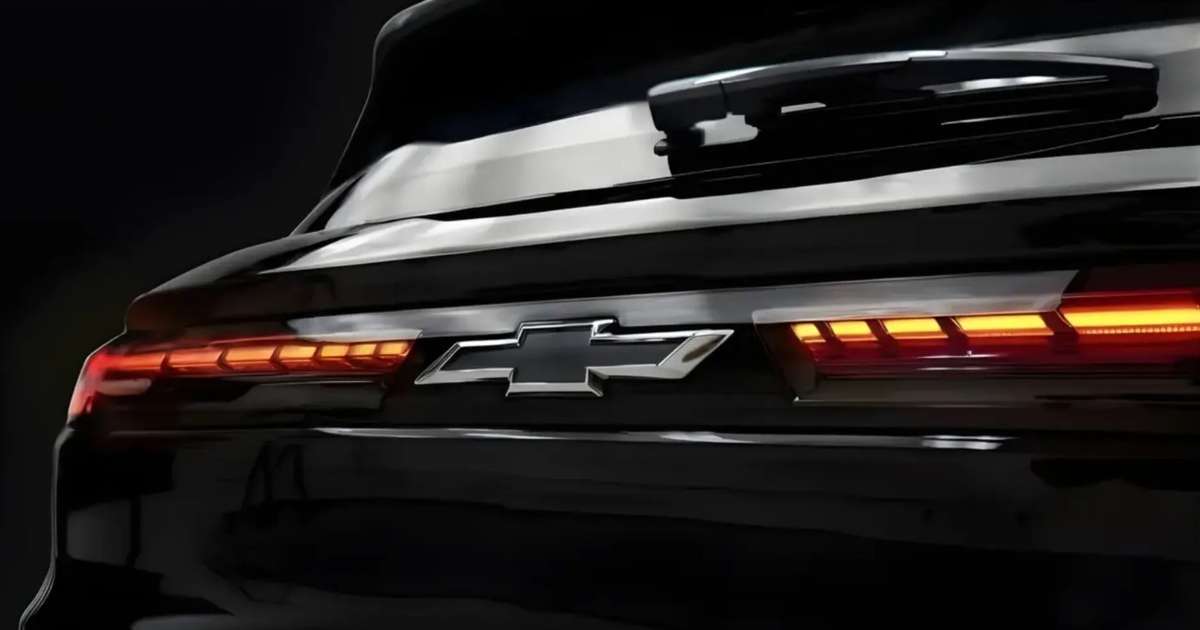 Chevrolet Sonic 2026 surge em teaser e promete virar dor de cabeça para Tera, Pulse e Kardian