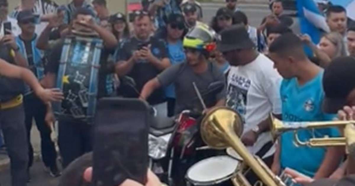 Tetê animado com oportunidade de voltar ao Grêmio: Muito feliz