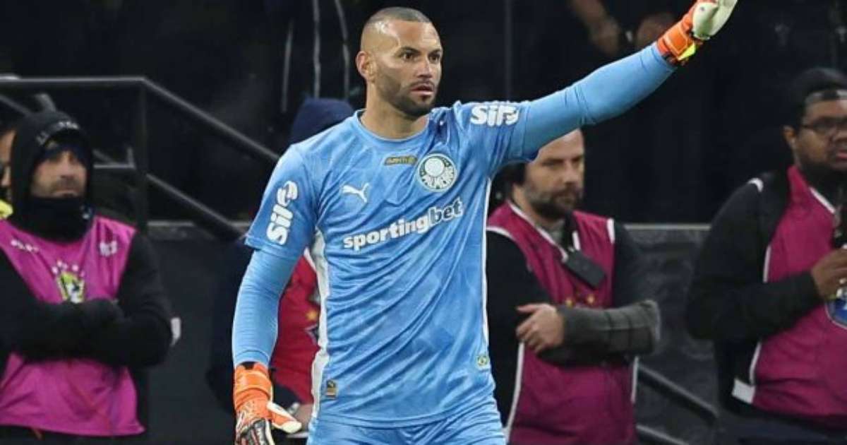 Grêmio avança em negociação com Palmeiras para contratação de Weverton