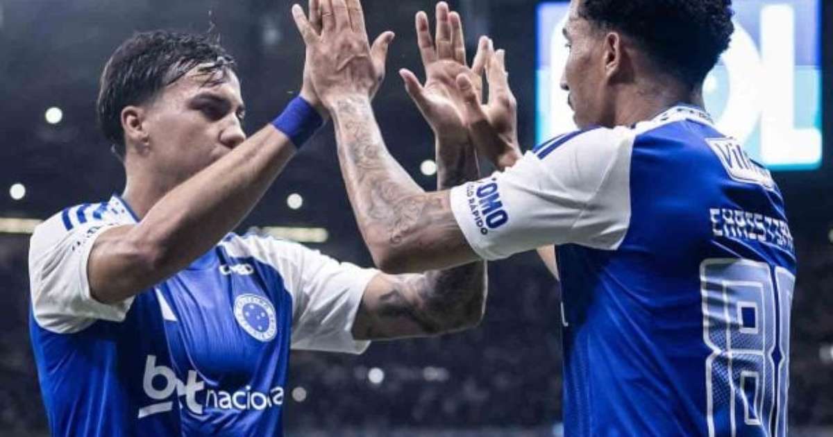 Cruzeiro domina estreia dos titulares e vence Uberlândia com facilidade.