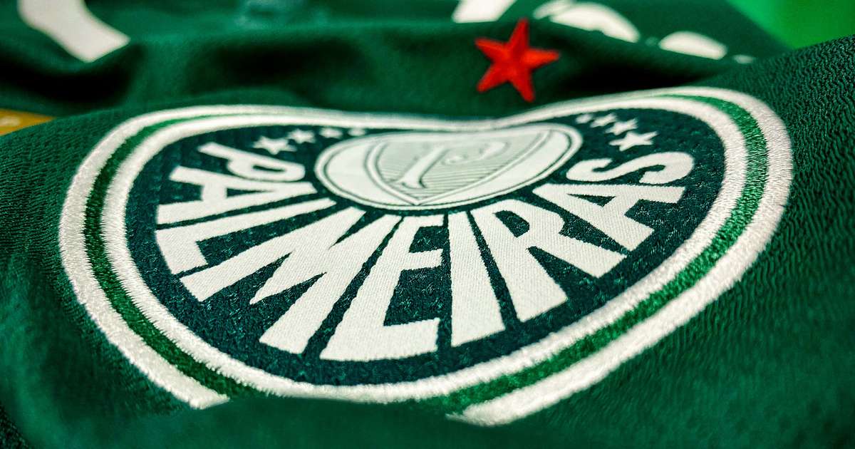 Clube Europeu Planeja Investida Alta por Estrela do Palmeiras