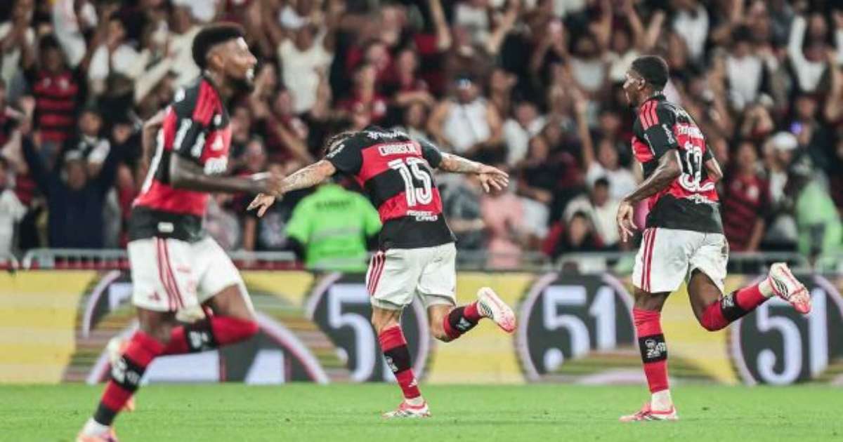 Flamengo supera Vasco em grande clássico e conquista vital vitória no Carioca