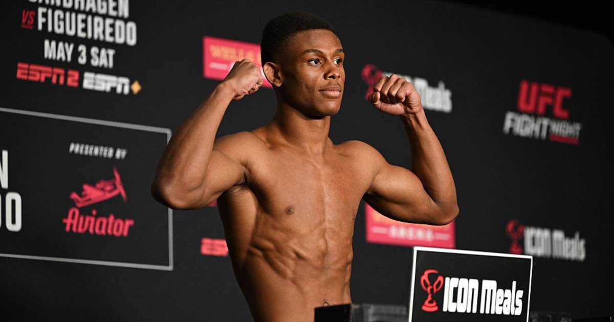 UFC: Lutador desmaia na pesagem e tem luta cancelada