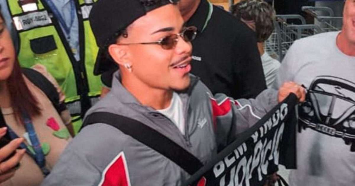 Reforço anunciado? Kaio César desembarca e projeta estreia pelo Corinthians na Supercopa Rei