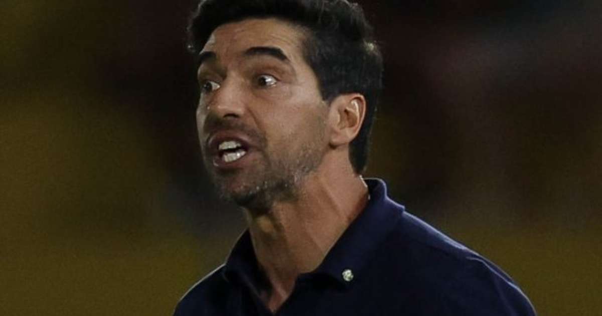 Abel Ferreira defende fase sem títulos do Palmeiras com referências a Guardiola e Senna